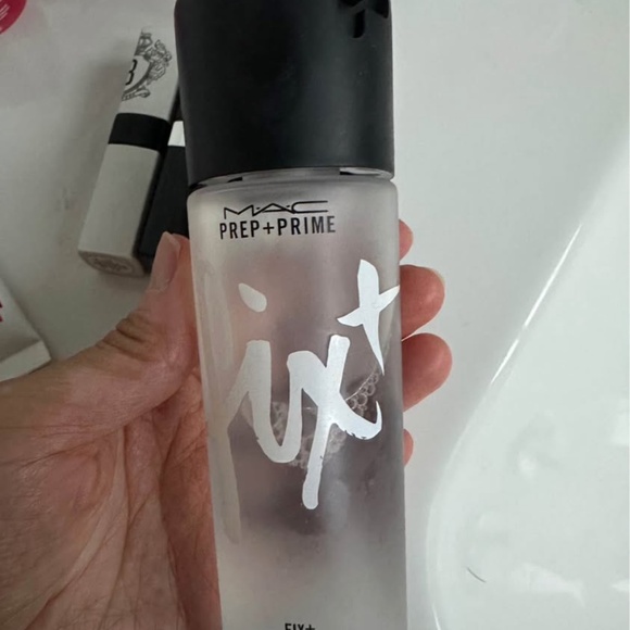 Make up - Picture 8 of 8